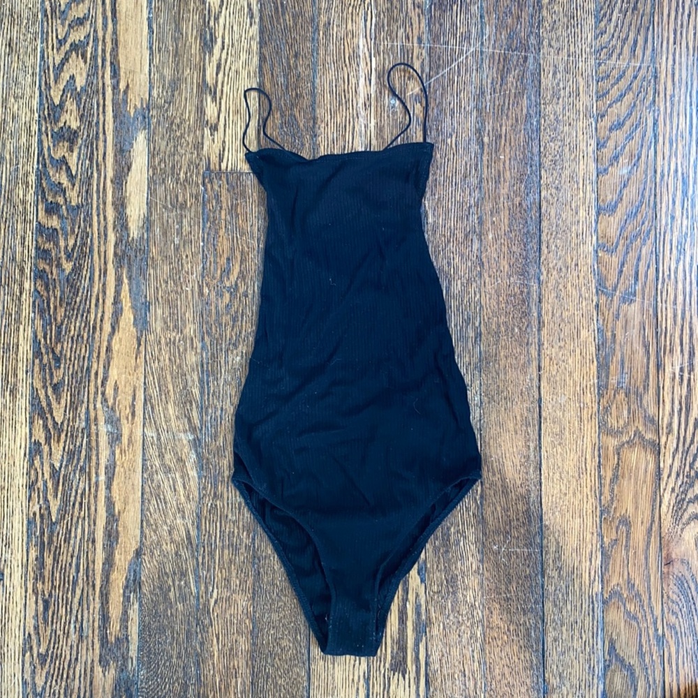 Brandy Melville Rose Bodysuit - XS/S
